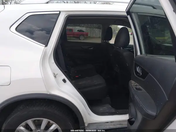 KNMAT2MV0KP511196 2019 NISSAN ROGUE - Image 8