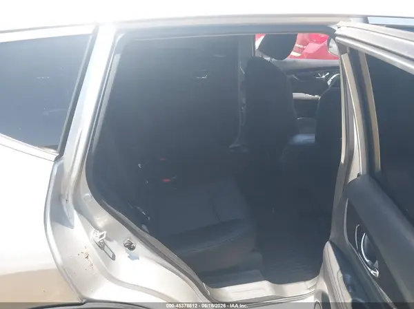 KNMAT2MV0KP511697 2019 NISSAN ROGUE - Image 8