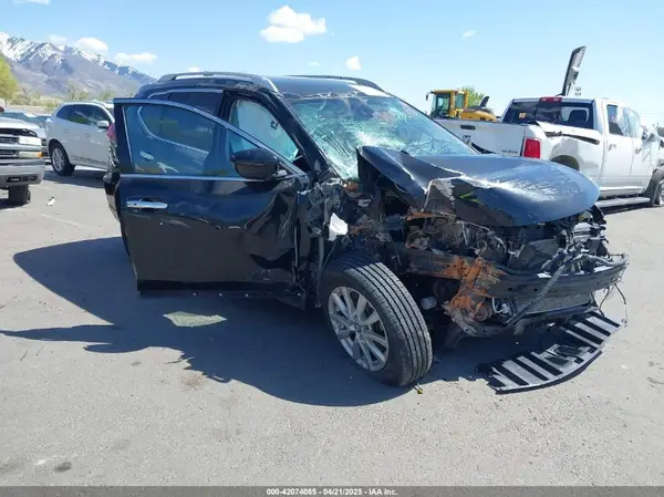 KNMAT2MV0KP519203 2019 NISSAN ROGUE - Image 1