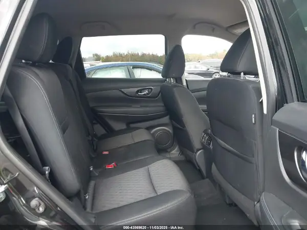 KNMAT2MV0KP524241 2019 NISSAN ROGUE - Image 8