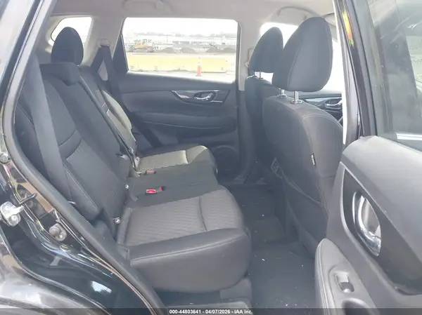 KNMAT2MV0KP530380 2019 NISSAN ROGUE - Image 8