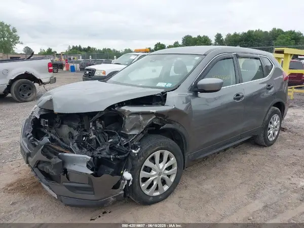 KNMAT2MV0KP538012 2019 NISSAN ROGUE - Image 2