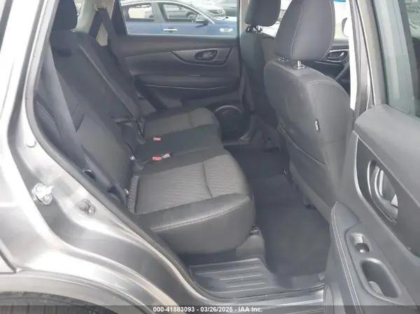 KNMAT2MV0KP542240 2019 NISSAN ROGUE - Image 8
