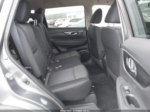 KNMAT2MV0KP544506 2019 NISSAN ROGUE - Image 8