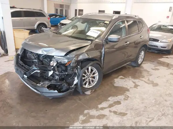 KNMAT2MV0KP560916 2019 NISSAN ROGUE - Image 2
