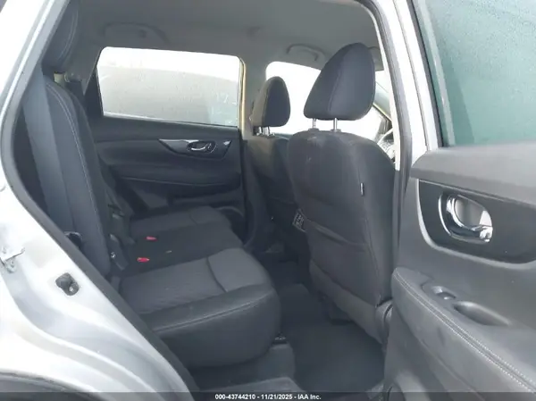 KNMAT2MV0LP517808 2020 NISSAN ROGUE - Image 8