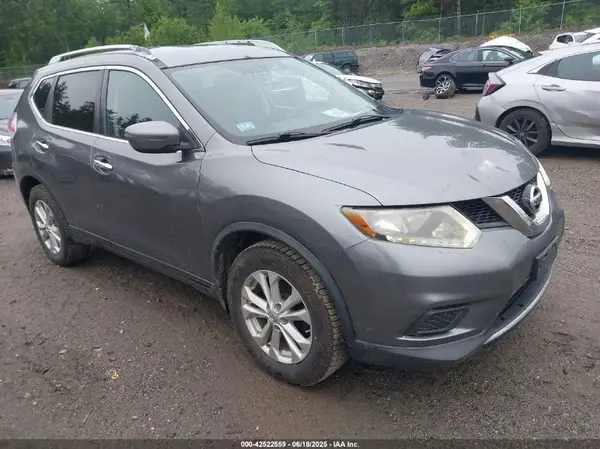 KNMAT2MV1GP595861 2016 NISSAN ROGUE - Image 1