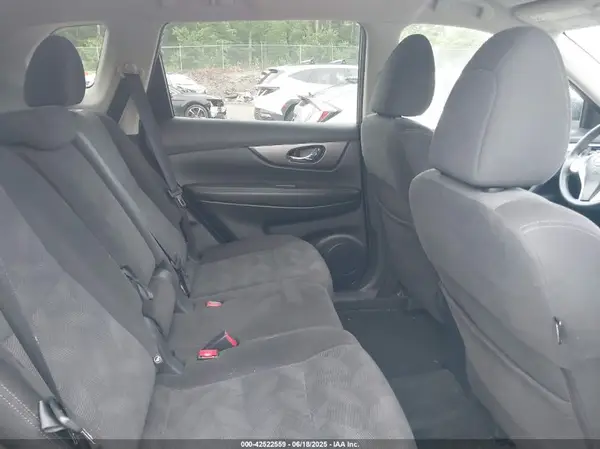 KNMAT2MV1GP595861 2016 NISSAN ROGUE - Image 8