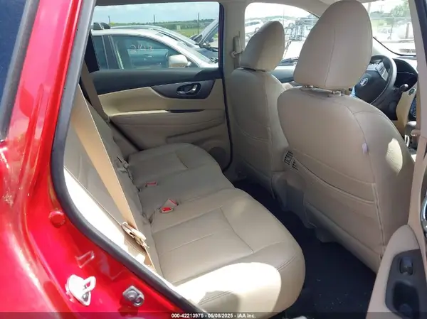 KNMAT2MV1GP619415 2016 NISSAN ROGUE - Image 8