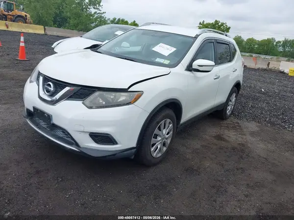 KNMAT2MV1GP622363 2016 NISSAN ROGUE - Image 2