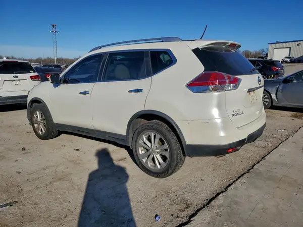 KNMAT2MV1GP636604 2016 NISSAN ROGUE - Image 2