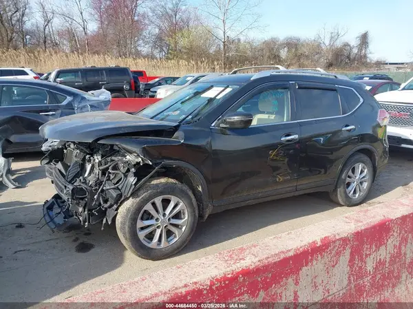 KNMAT2MV1GP638045 2016 NISSAN ROGUE - Image 2