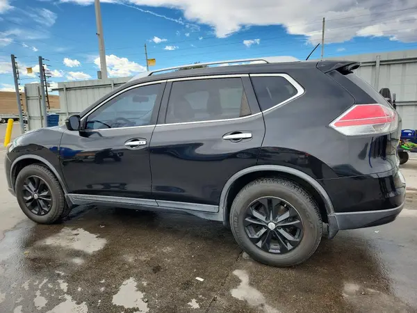 KNMAT2MV1GP639194 2016 NISSAN ROGUE - Image 2