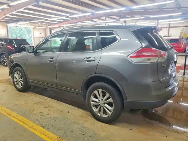 KNMAT2MV1GP640703 2016 NISSAN ROGUE - Image 2