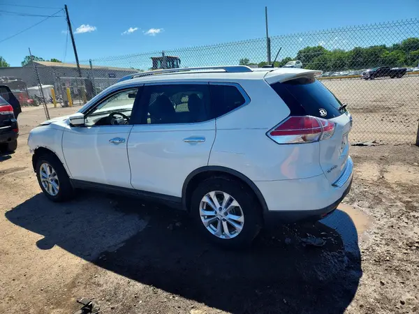 KNMAT2MV1GP642838 2016 NISSAN ROGUE - Image 2