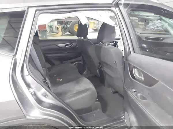 KNMAT2MV1GP648042 2016 NISSAN ROGUE - Image 8