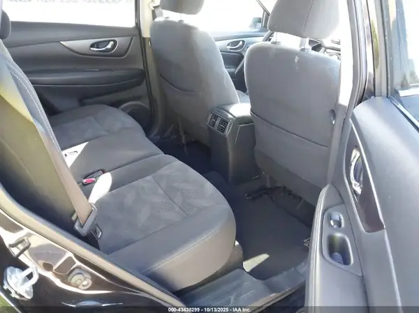 KNMAT2MV1GP648378 2016 NISSAN ROGUE - Image 8
