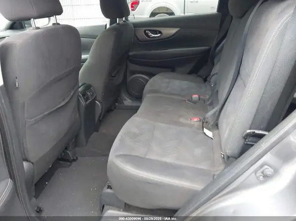 KNMAT2MV1GP667383 2016 NISSAN ROGUE - Image 8
