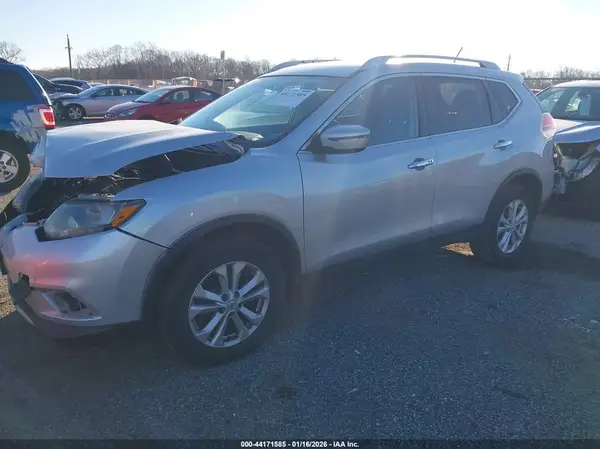 KNMAT2MV1GP667979 2016 NISSAN ROGUE - Image 2