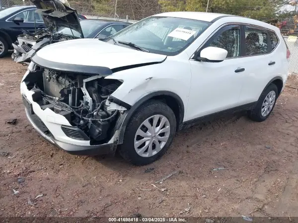 KNMAT2MV1GP669392 2016 NISSAN ROGUE - Image 2