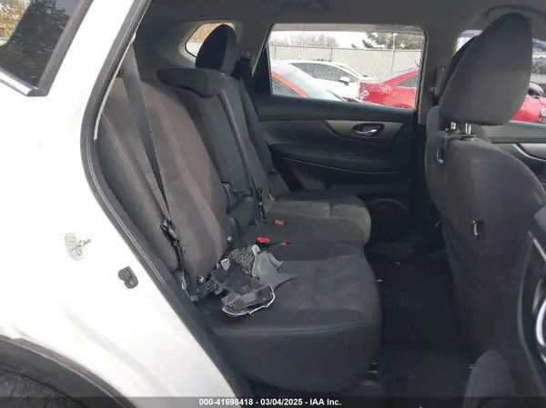 KNMAT2MV1GP669392 2016 NISSAN ROGUE - Image 8