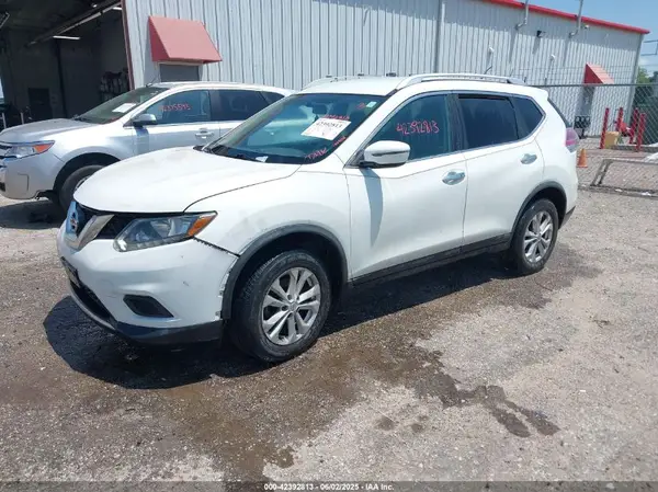 KNMAT2MV1GP675886 2016 NISSAN ROGUE - Image 2