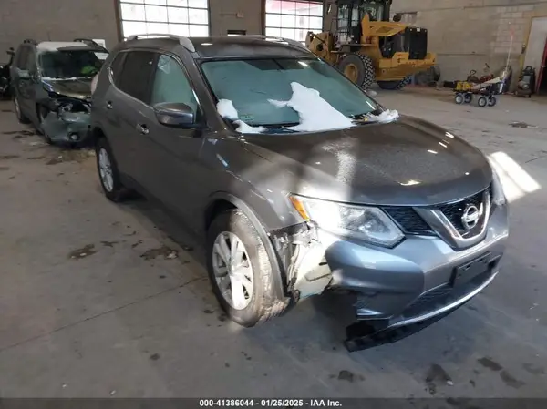 KNMAT2MV1GP678688 2016 NISSAN ROGUE - Image 1