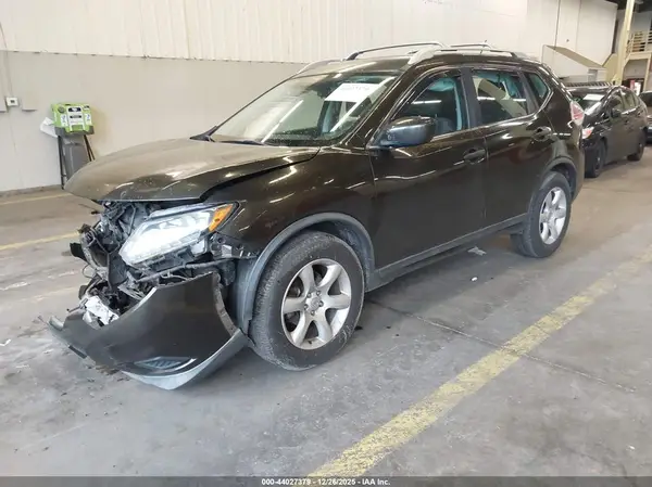 KNMAT2MV1GP683938 2016 NISSAN ROGUE - Image 2