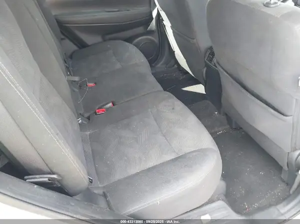 KNMAT2MV1GP689464 2016 NISSAN ROGUE - Image 8