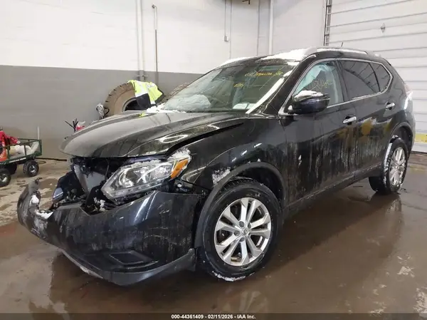 KNMAT2MV1GP702553 2016 NISSAN ROGUE - Image 2