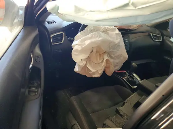 KNMAT2MV1GP704643 2016 NISSAN ROGUE - Image 8