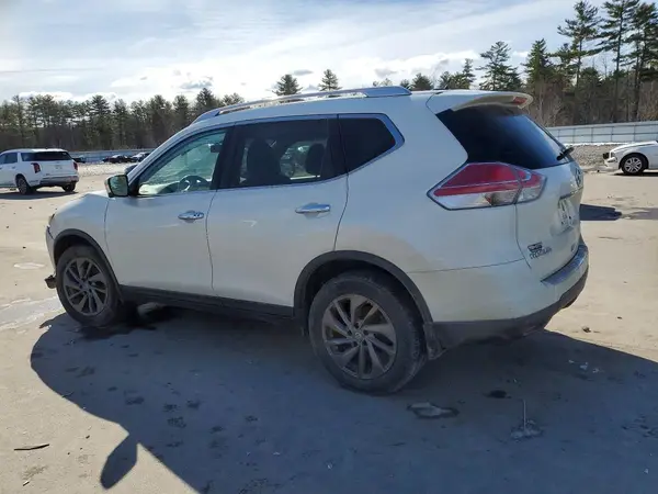 KNMAT2MV1GP709924 2016 NISSAN ROGUE - Image 2