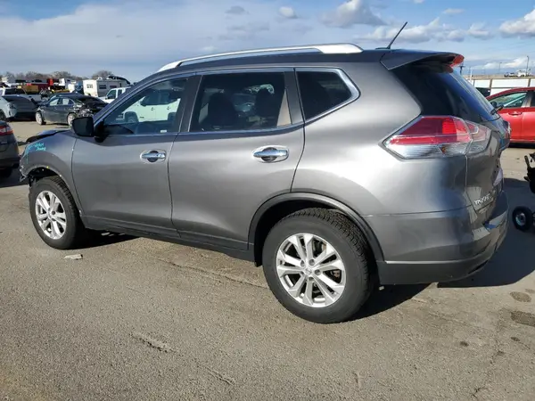 KNMAT2MV1GP712063 2016 NISSAN ROGUE - Image 2