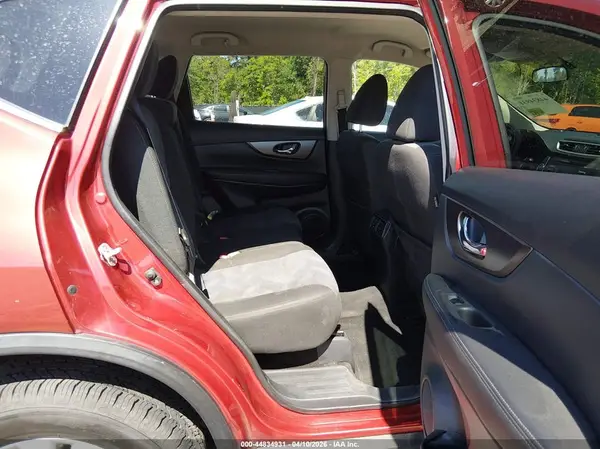KNMAT2MV1GP721300 2016 NISSAN ROGUE - Image 8