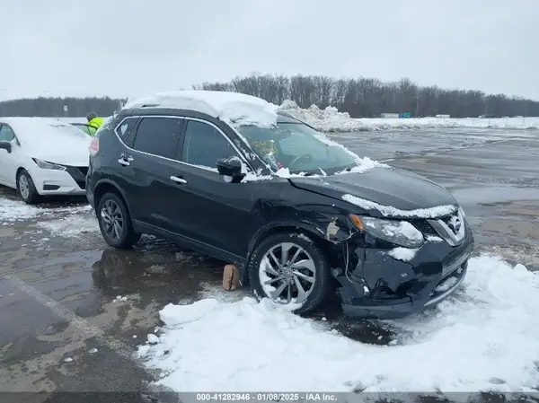 KNMAT2MV1GP729834 2016 NISSAN ROGUE - Image 1