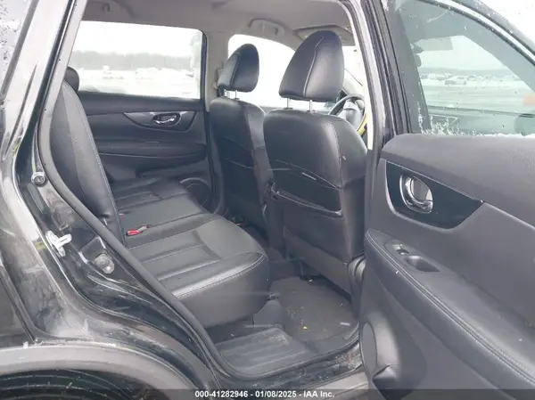 KNMAT2MV1GP729834 2016 NISSAN ROGUE - Image 8