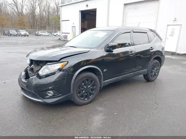KNMAT2MV1GP734709 2016 NISSAN ROGUE - Image 2
