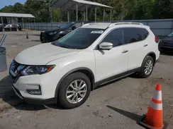 KNMAT2MV1HP505044 2017 NISSAN ROGUE