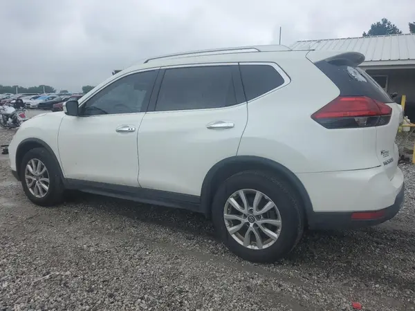 KNMAT2MV1HP505853 2017 NISSAN ROGUE - Image 2