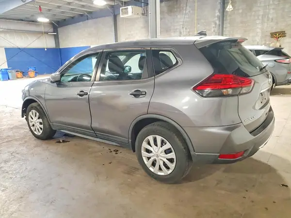 KNMAT2MV1HP511958 2017 NISSAN ROGUE - Image 2