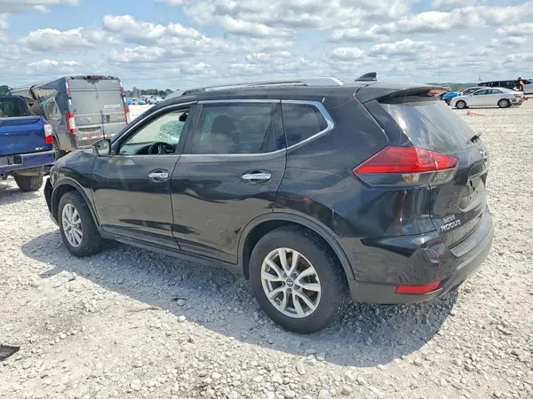 KNMAT2MV1HP513578 2017 NISSAN ROGUE - Image 2