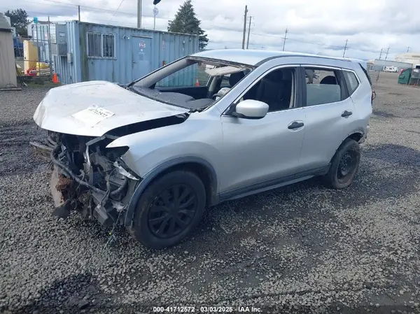 KNMAT2MV1HP515380 2017 NISSAN ROGUE - Image 2