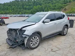 KNMAT2MV1HP525150 2017 NISSAN ROGUE