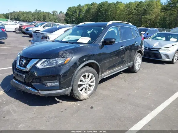KNMAT2MV1HP526962 2017 NISSAN ROGUE - Image 2