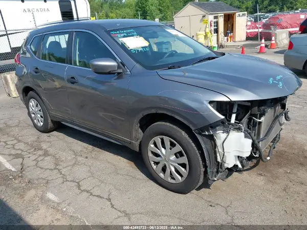 KNMAT2MV1HP527951 2017 NISSAN ROGUE - Image 1