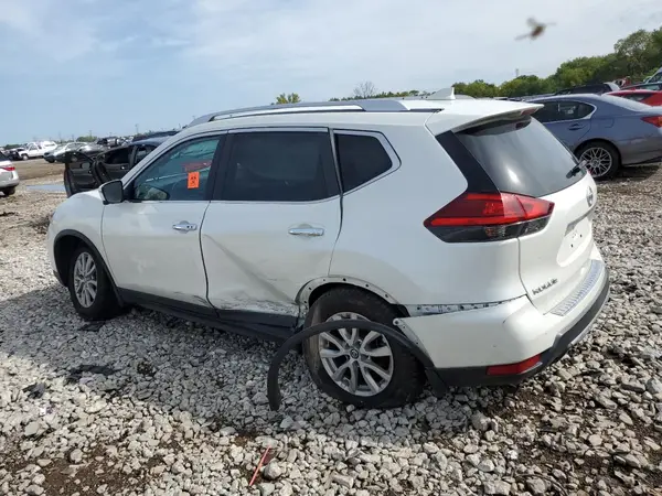 KNMAT2MV1HP529120 2017 NISSAN ROGUE - Image 2