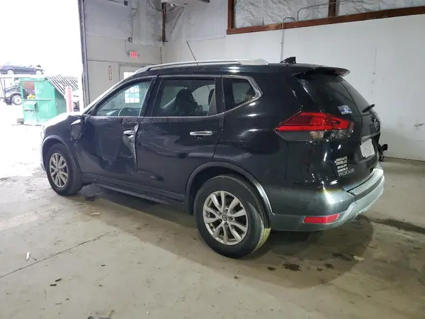KNMAT2MV1HP532924 2017 NISSAN ROGUE - Image 2