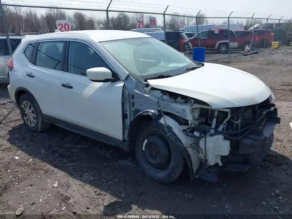 KNMAT2MV1HP533572 2017 NISSAN ROGUE - Image 1