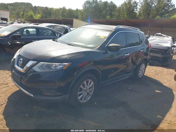 KNMAT2MV1HP543311 2017 NISSAN ROGUE - Image 2