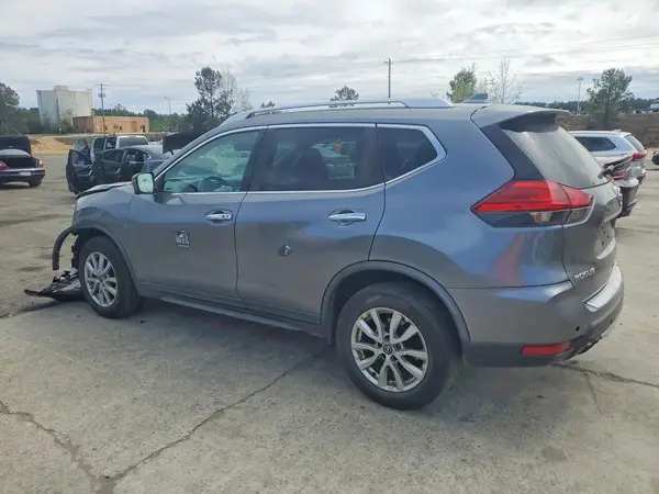 KNMAT2MV1HP559119 2017 NISSAN ROGUE - Image 2